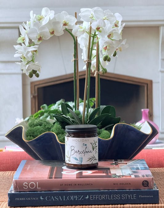 Barcelona Holiday Candle       (Rosemary + Sage + Basil)