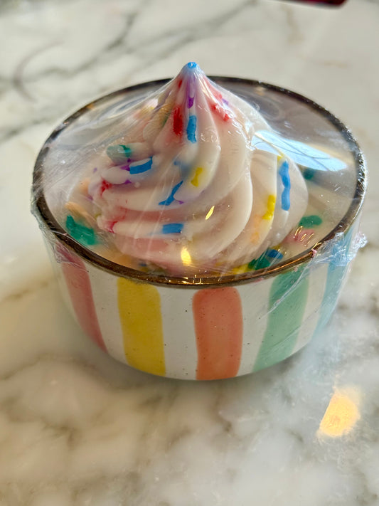 Icecream Dreams Wickless Candle