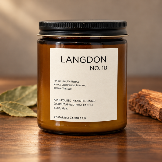 LANGDON NO. 10 Candle      (Tobacco + Bay Leaf)
