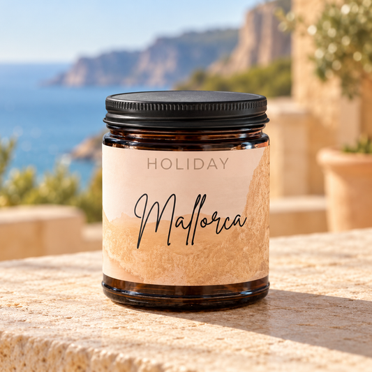 Mallorca Holiday Candle            (Bergamot + Sea Salt + Dried Fruits)